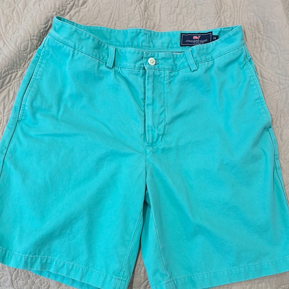 Vineyard Vines Green Men's Shorts